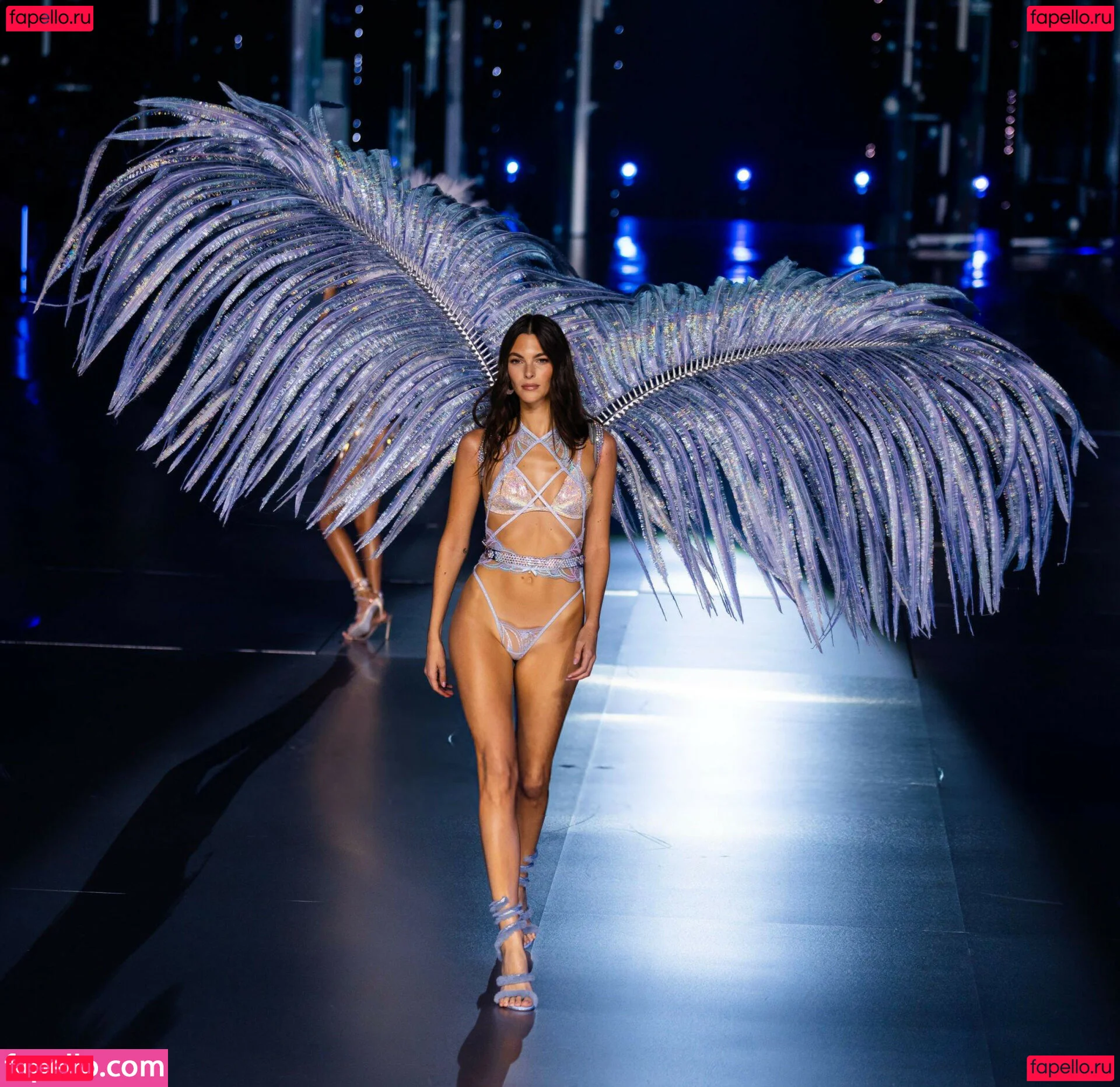 Vittoria Ceretti Onlyfans Photo Gallery 