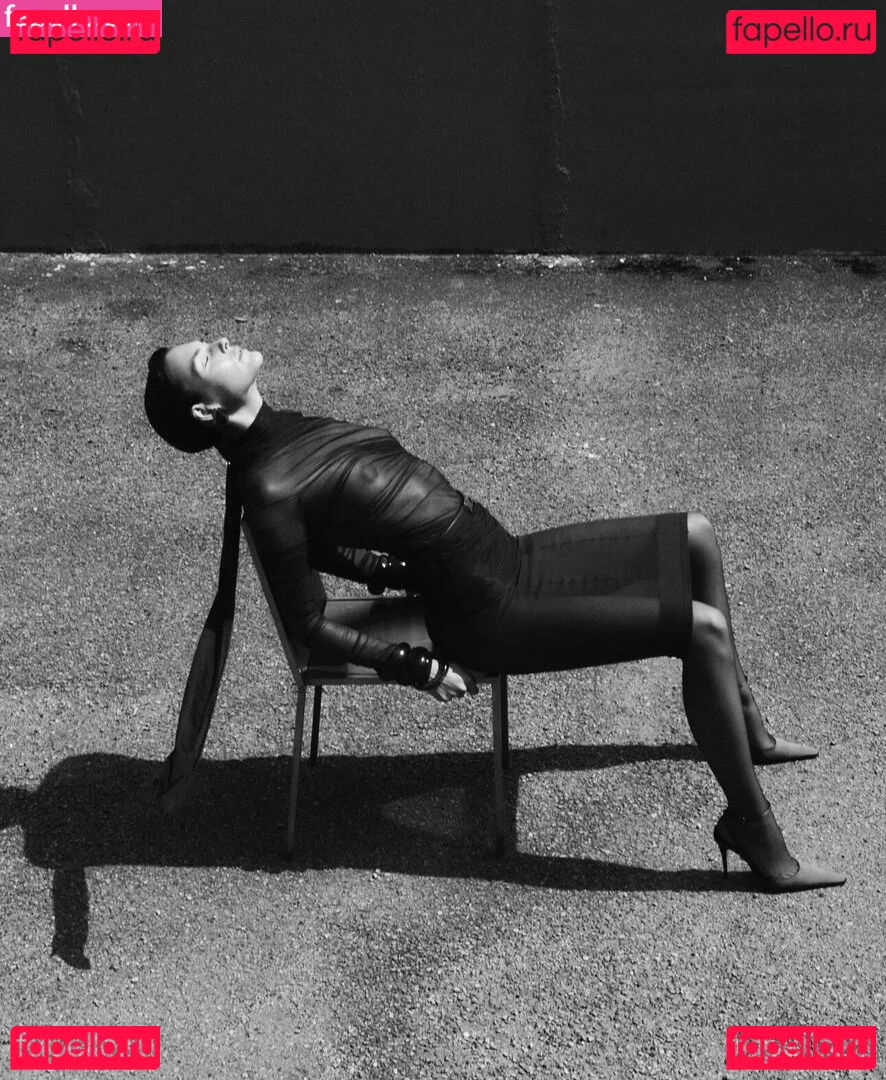 Vittoria Ceretti Onlyfans Photo Gallery 