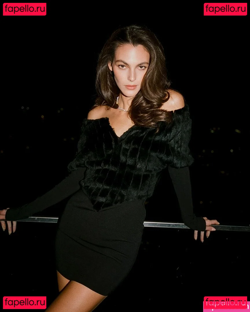 Vittoria Ceretti Onlyfans Photo Gallery 