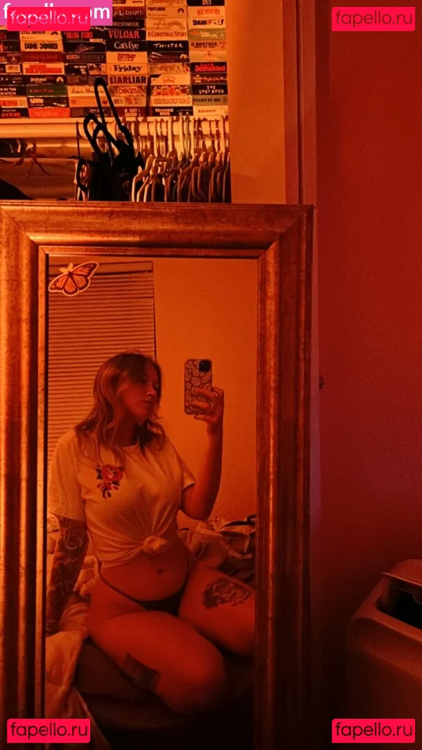 _flowergxrl Nude Onlyfans Photo 17