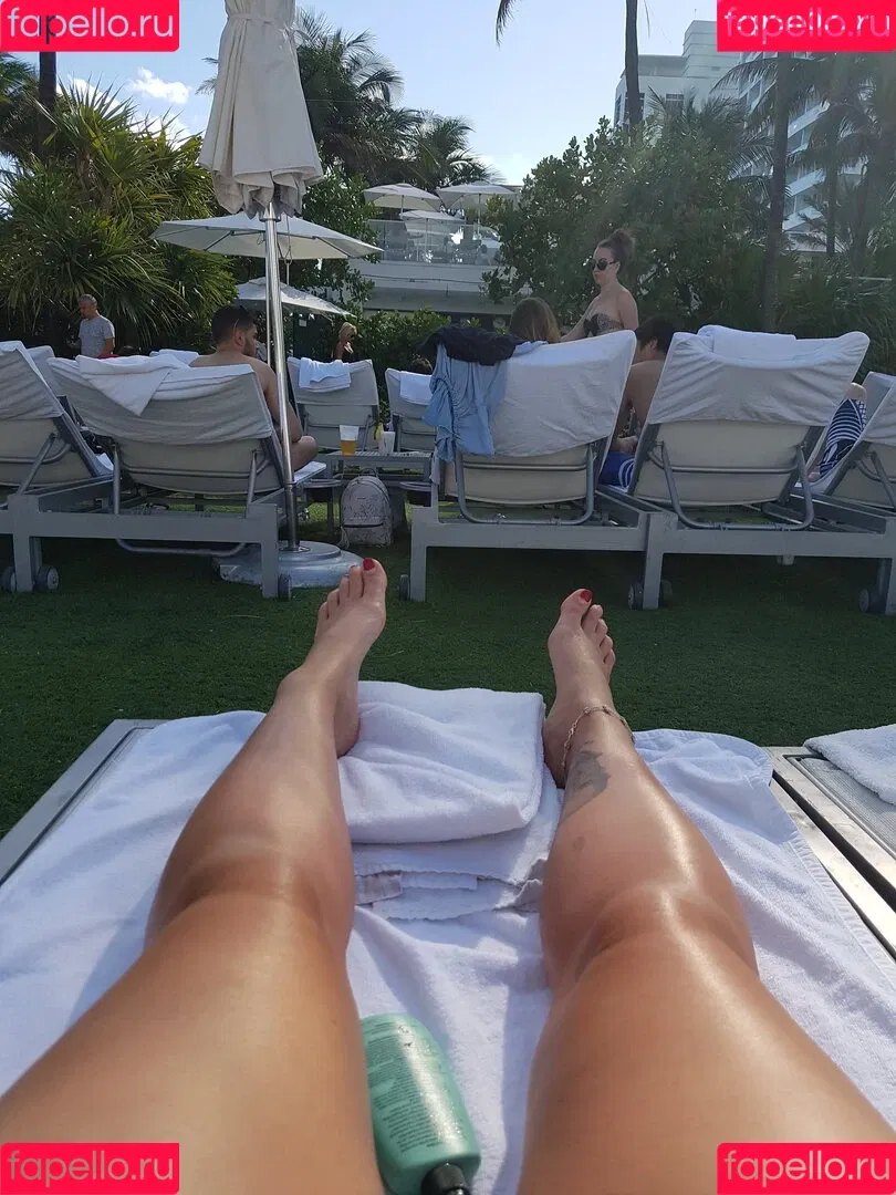 Emma Butt Onlyfans Photo Gallery 