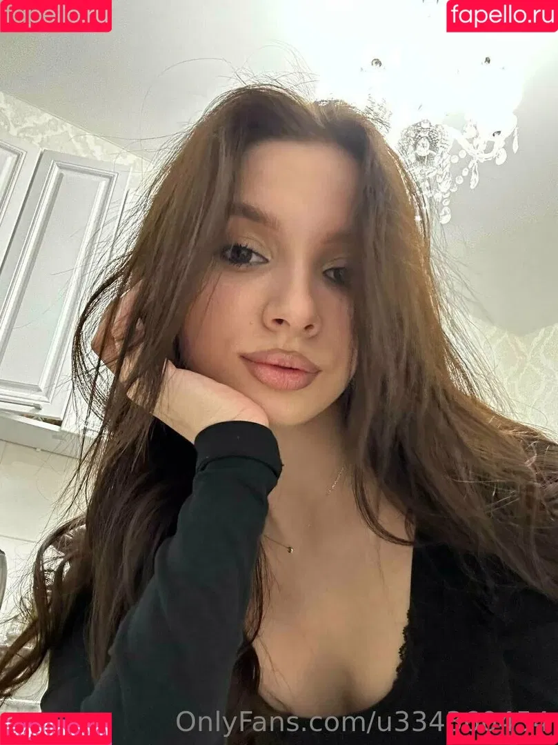 emma_gucci Onlyfans Photo Gallery 