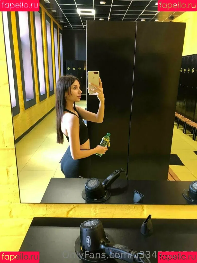 emma_gucci Onlyfans Photo Gallery 