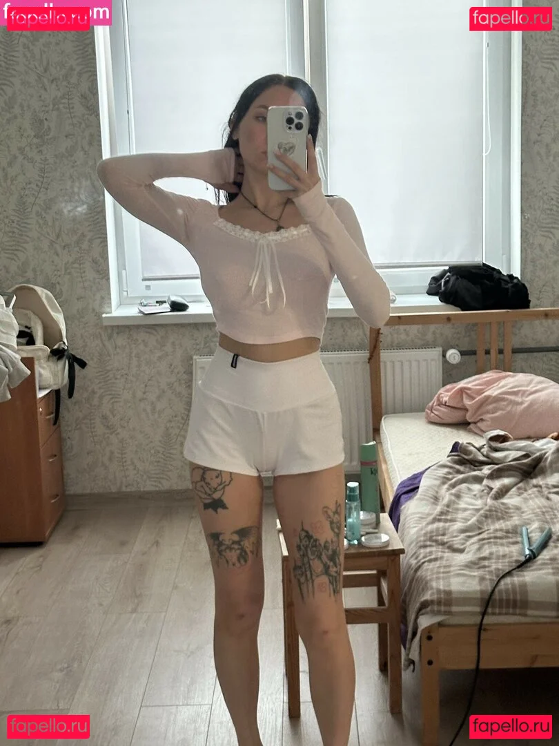 emma_gucci Onlyfans Photo Gallery 