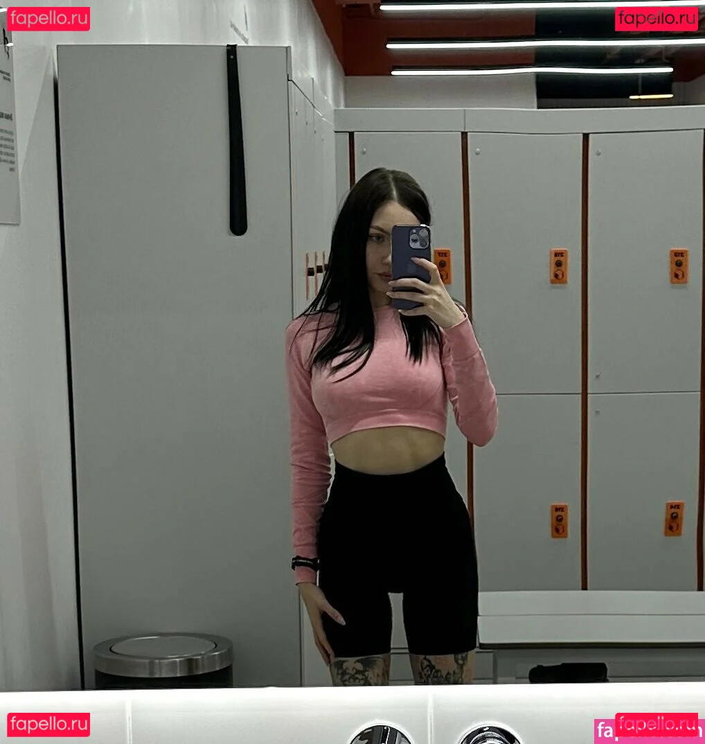 emma_gucci Onlyfans Photo Gallery 