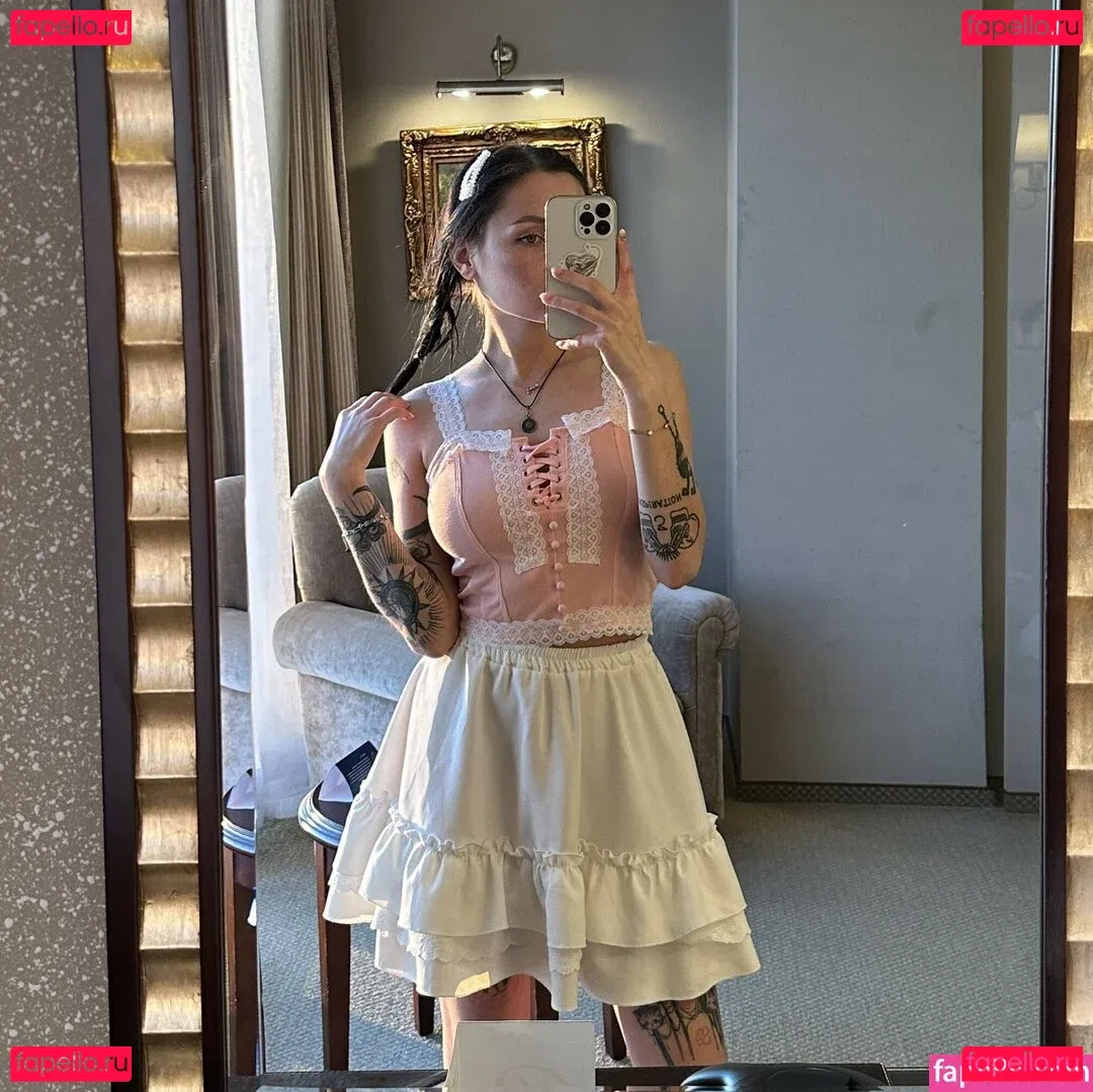 emma_gucci Onlyfans Photo Gallery 