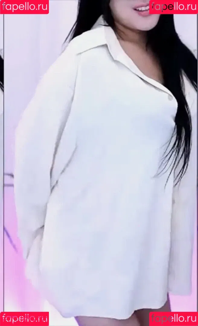 Laysha Goeun Onlyfans Photo Gallery 
