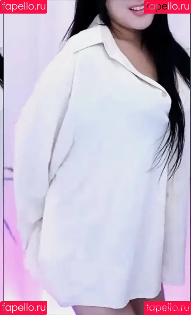 Laysha Goeun Onlyfans Photo Gallery 