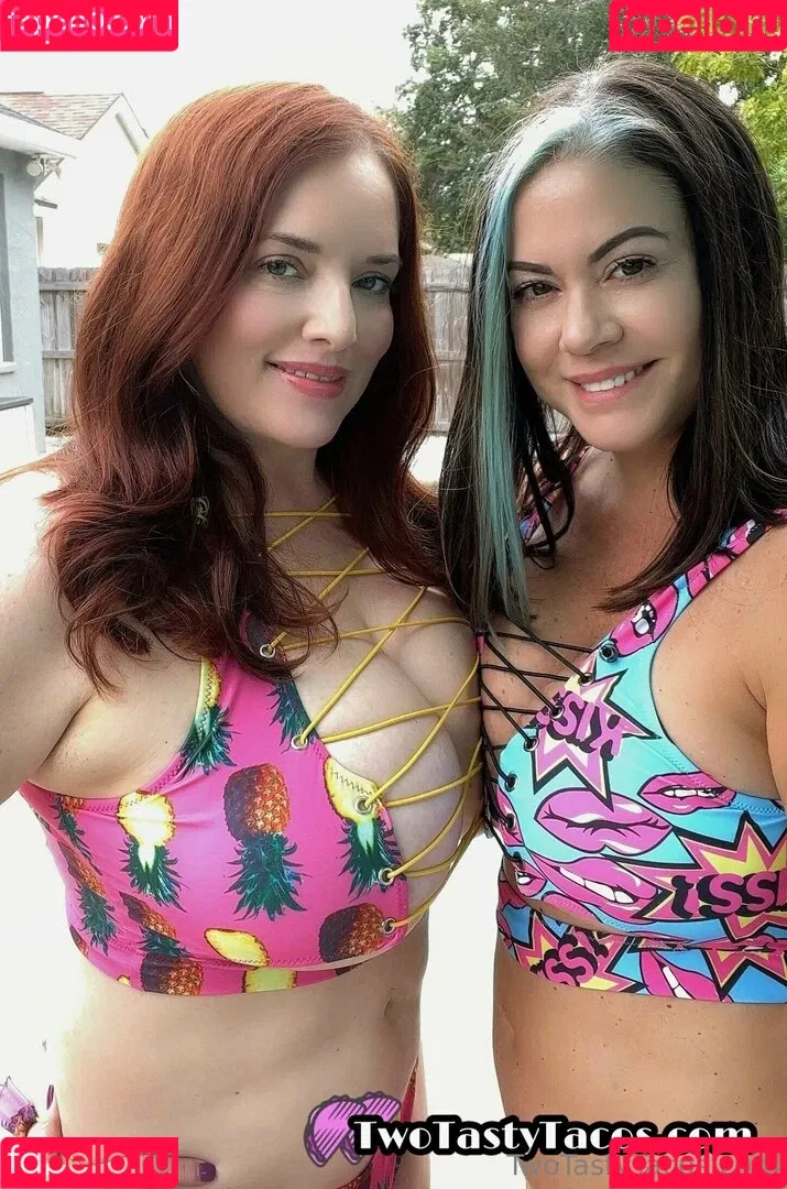 twotastytacos Onlyfans Photo Gallery 
