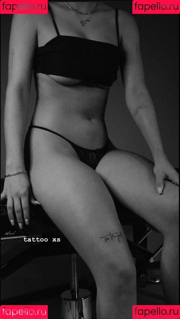eyFreundin Onlyfans Photo Gallery 