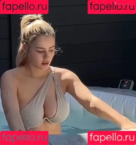 eyFreundin Onlyfans Photo Gallery 
