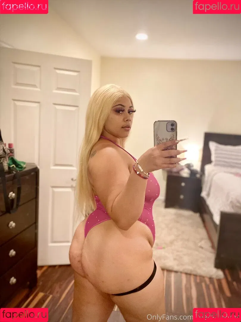 aliiicouture26 Onlyfans Photo Gallery 