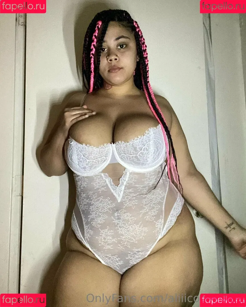 aliiicouture26 Onlyfans Photo Gallery 