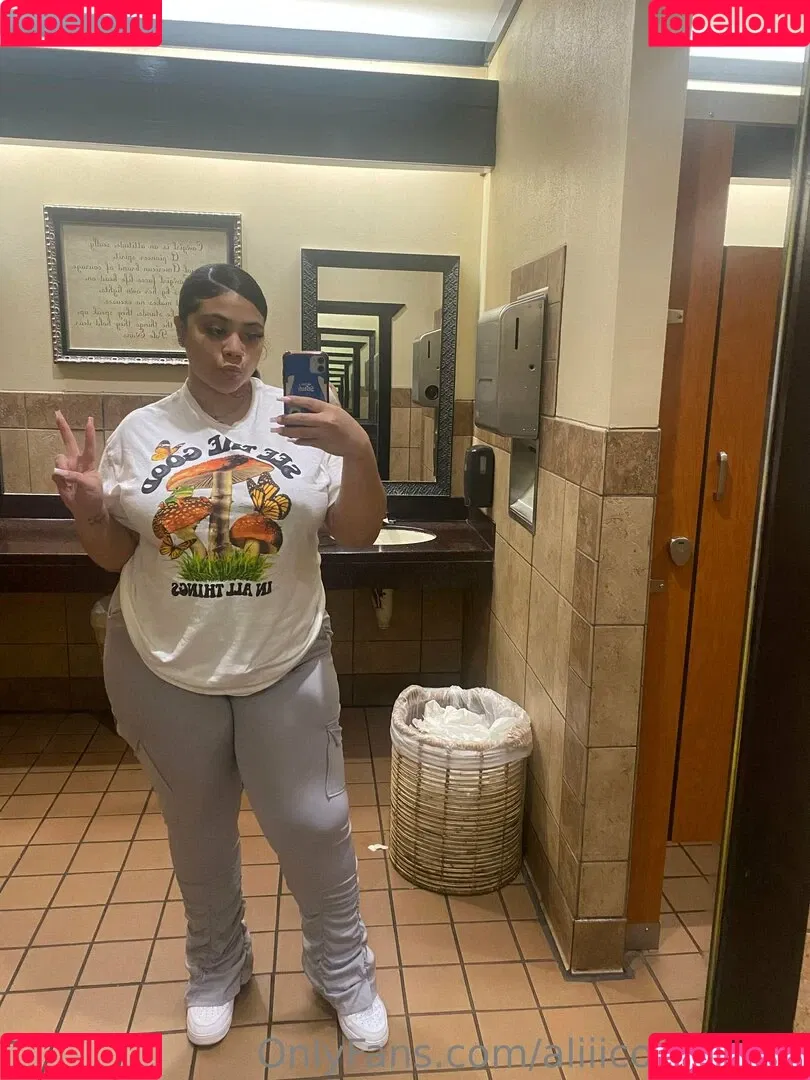 aliiicouture26 Onlyfans Photo Gallery 