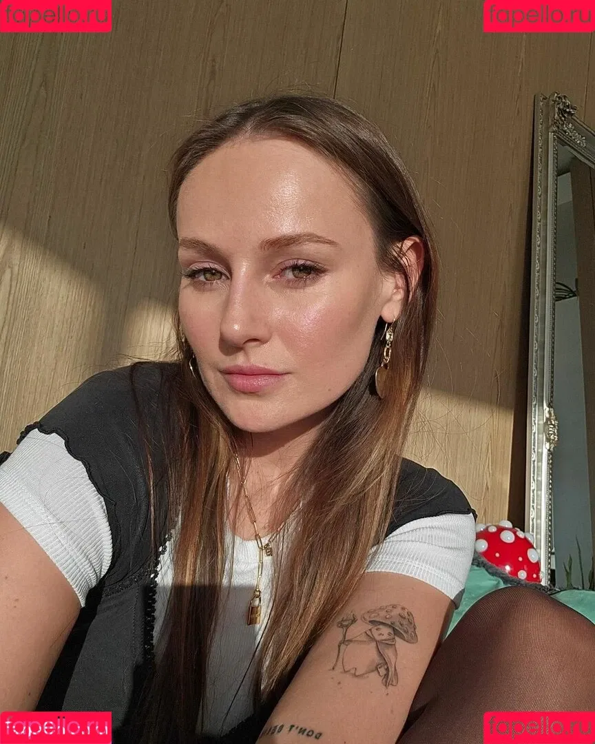 rchhhll Onlyfans Photo Gallery 