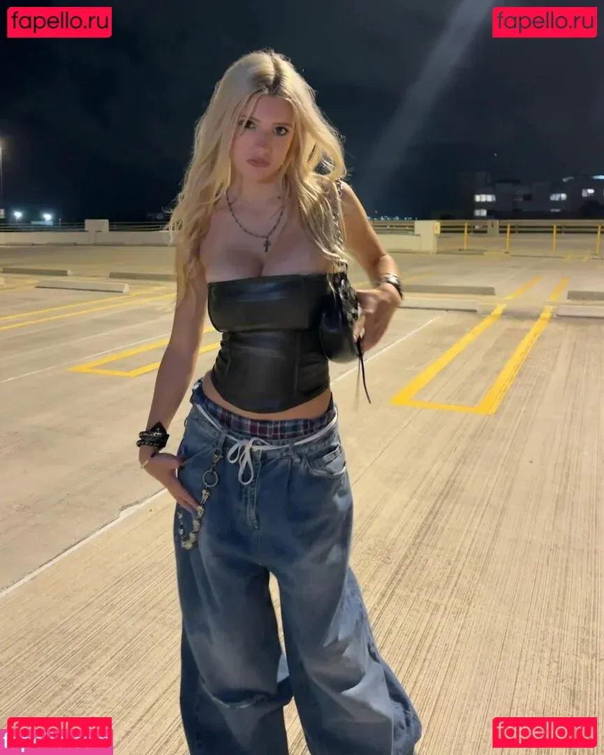 rchhhll Onlyfans Photo Gallery 