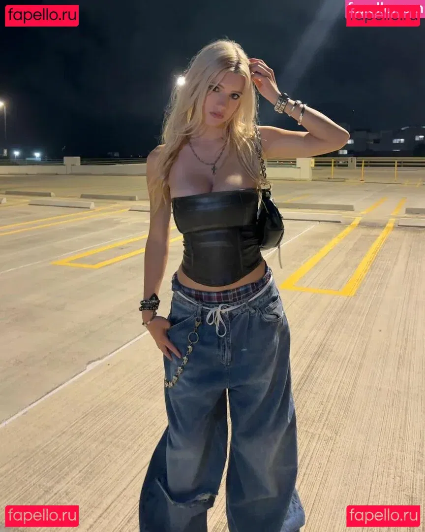 rchhhll Onlyfans Photo Gallery 