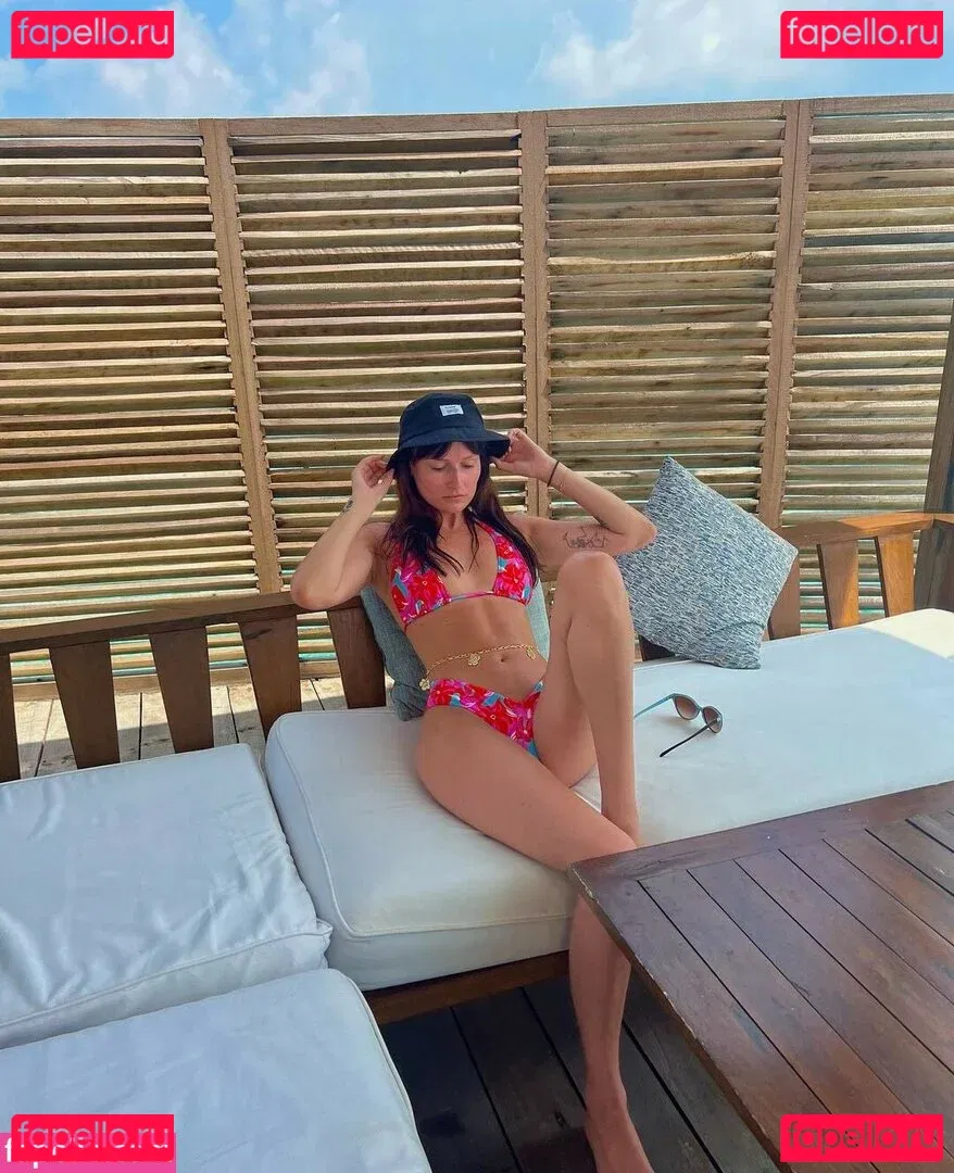 rchhhll Onlyfans Photo Gallery 