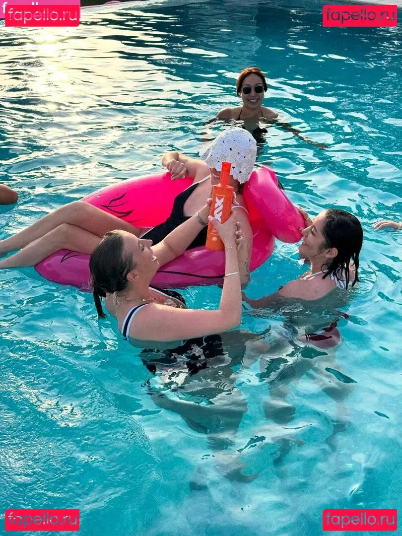 rchhhll Onlyfans Photo Gallery 