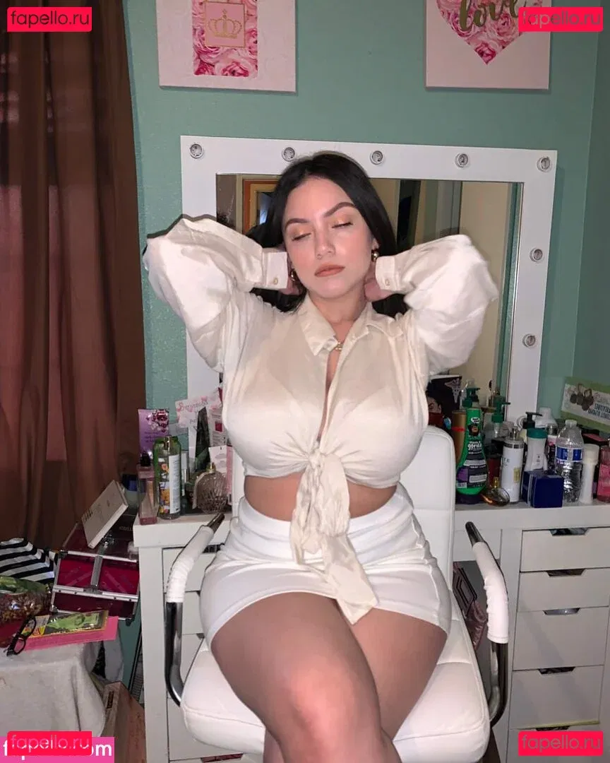 Wendy Chavez Onlyfans Photo Gallery 