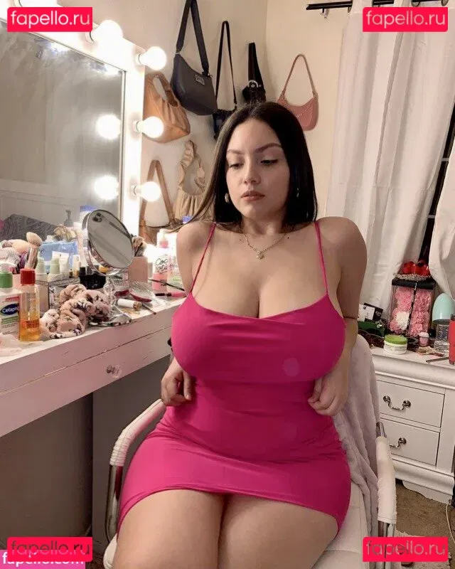 Wendy Chavez Onlyfans Photo Gallery 
