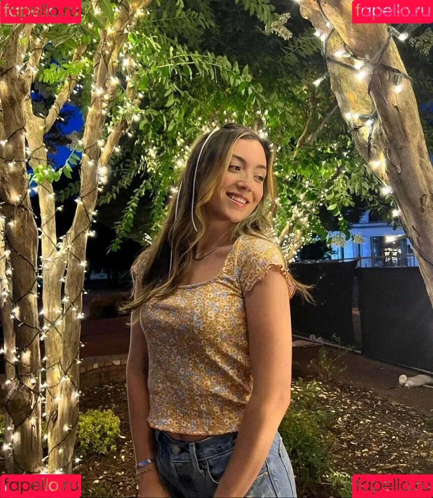 Skyytea Onlyfans Photo Gallery 