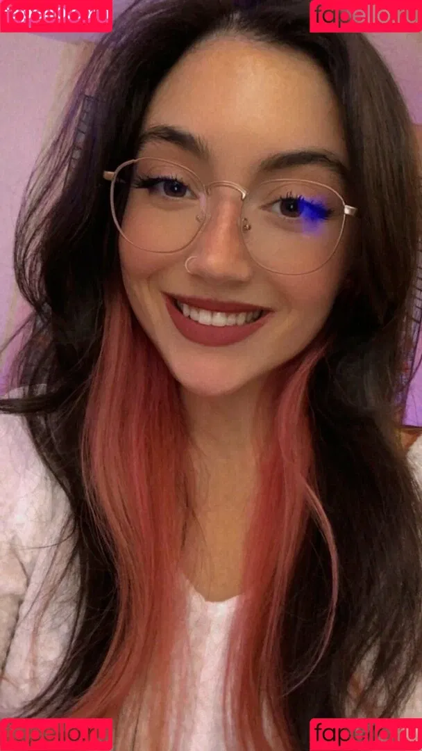 Skyytea Onlyfans Photo Gallery 