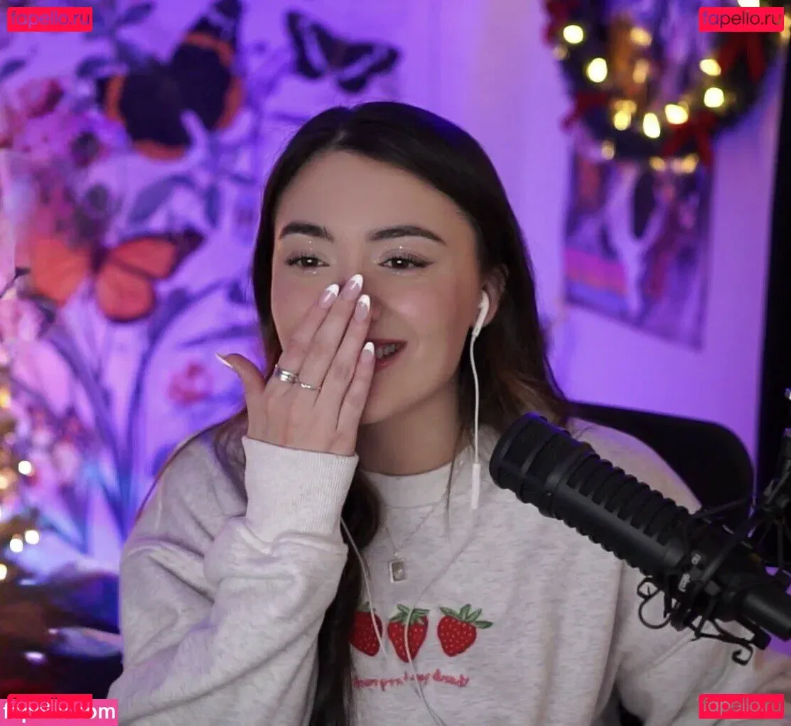 Skyytea Onlyfans Photo Gallery 