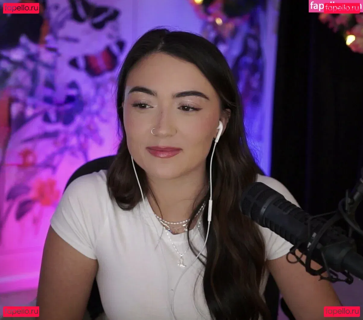 Skyytea Onlyfans Photo Gallery 