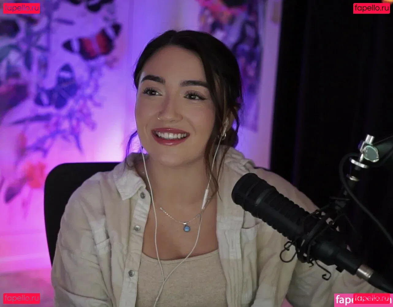 Skyytea Onlyfans Photo Gallery 