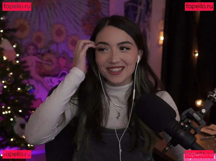 Skyytea Onlyfans Photo Gallery 