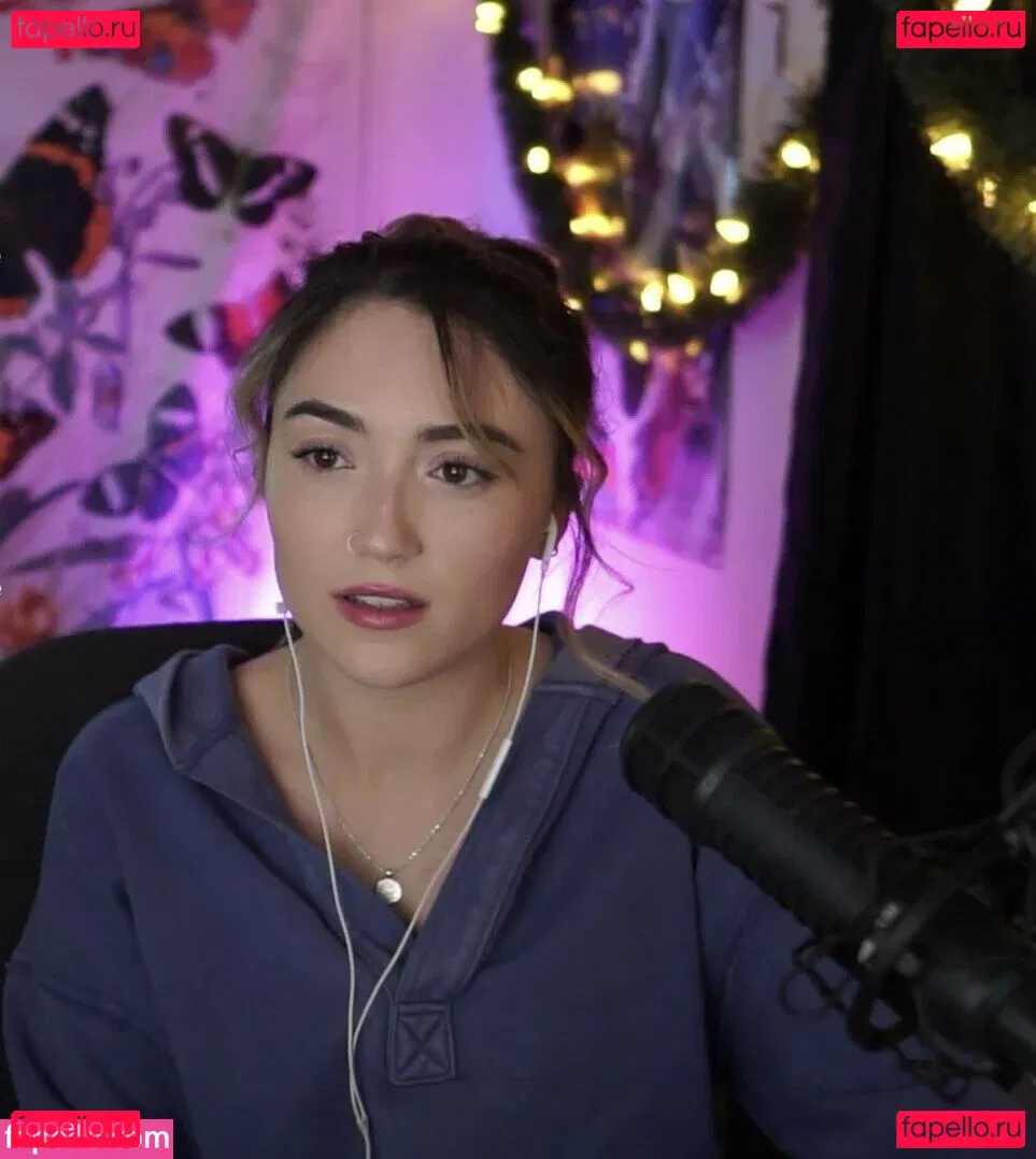 Skyytea Onlyfans Photo Gallery 