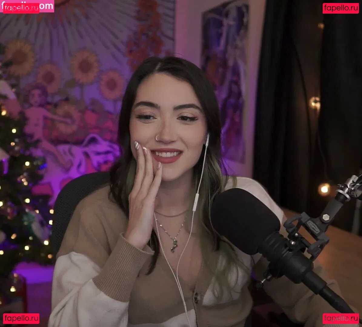 Skyytea Onlyfans Photo Gallery 