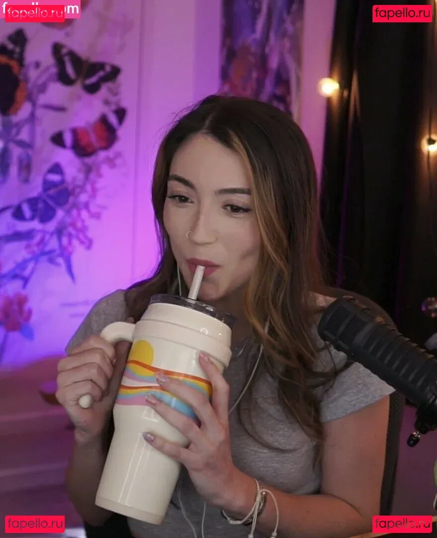 Skyytea Onlyfans Photo Gallery 