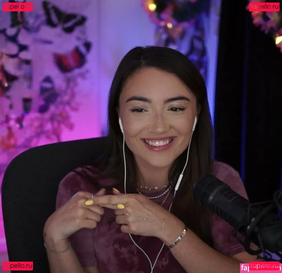 Skyytea Onlyfans Photo Gallery 