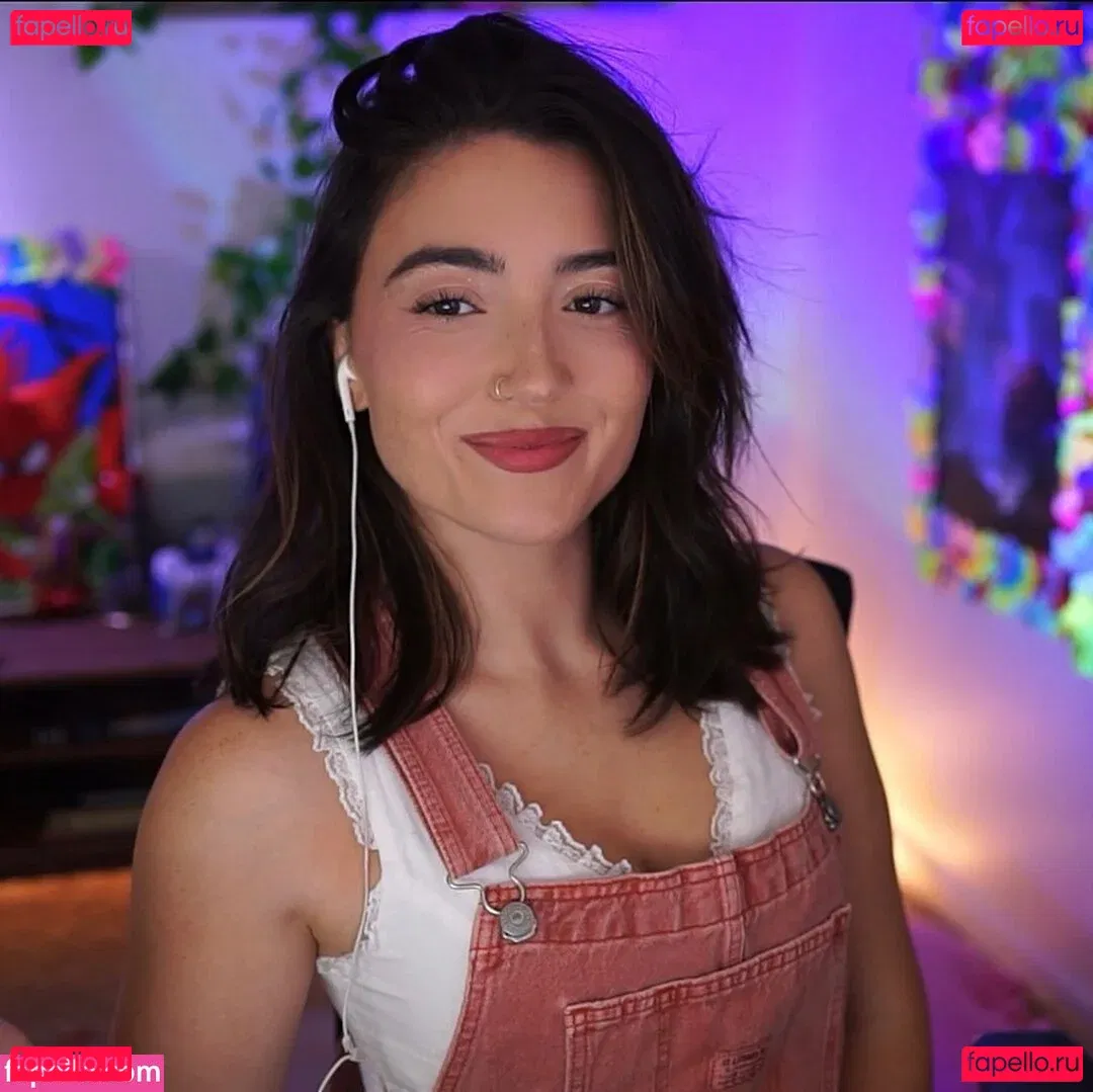 Skyytea Onlyfans Photo Gallery 