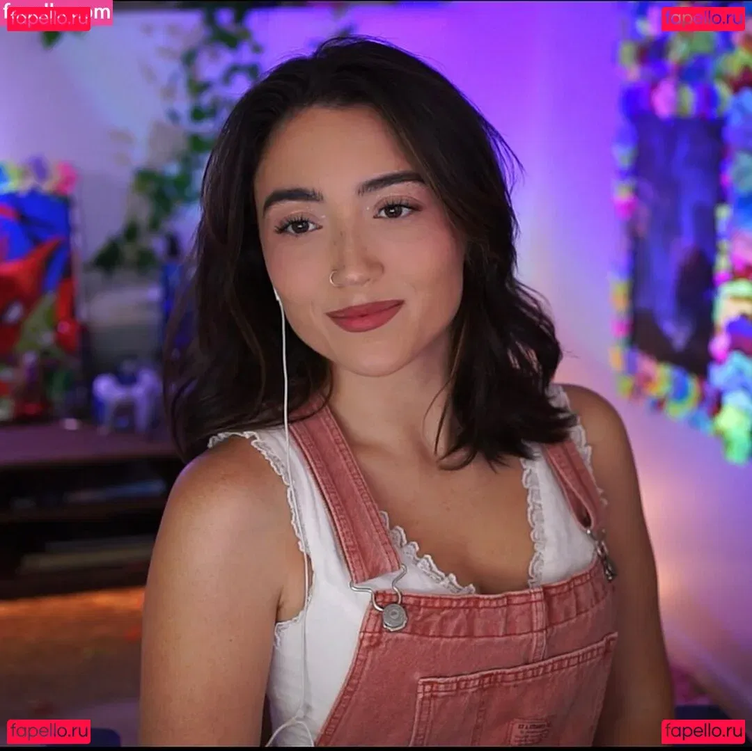 Skyytea Onlyfans Photo Gallery 