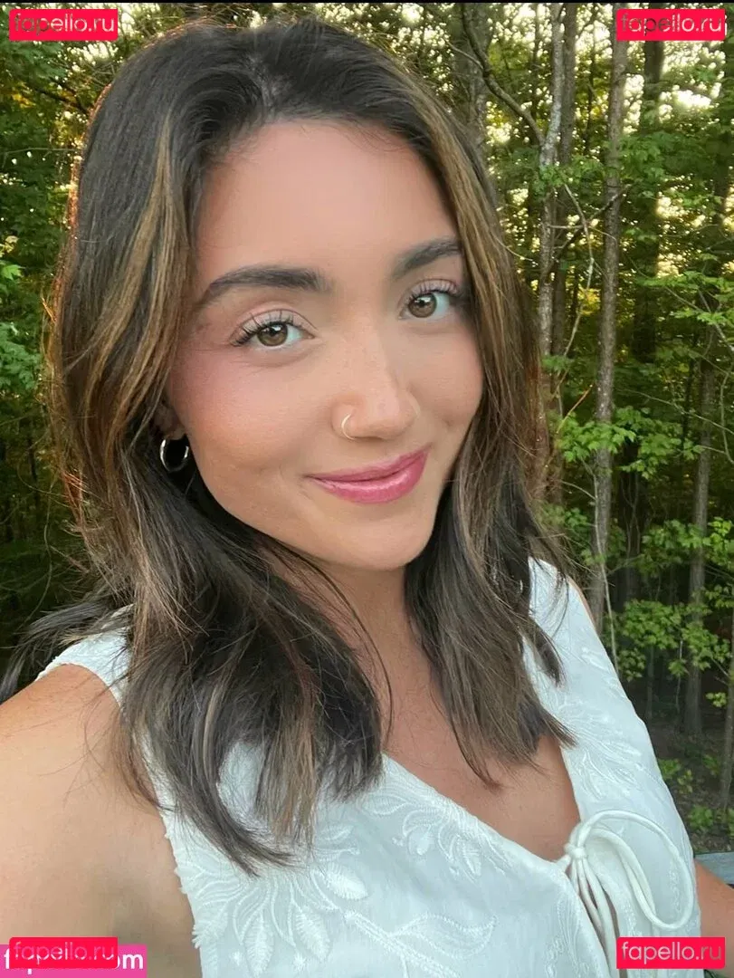 Skyytea Onlyfans Photo Gallery 