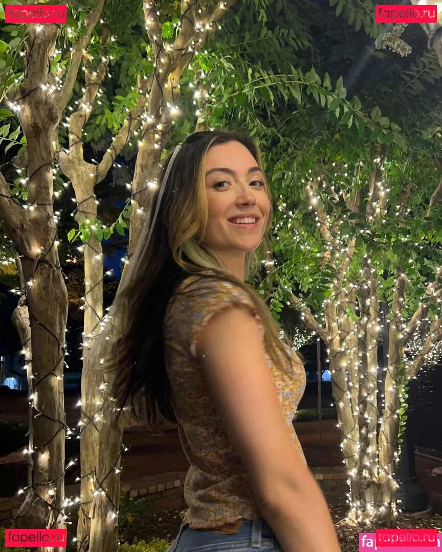 Skyytea Onlyfans Photo Gallery 