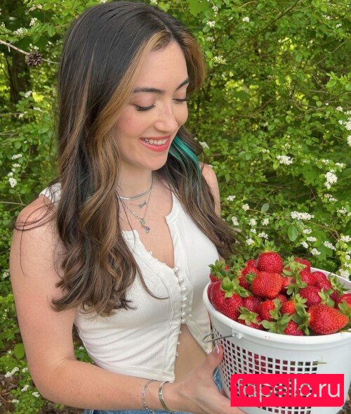 Skyytea Onlyfans Photo Gallery 