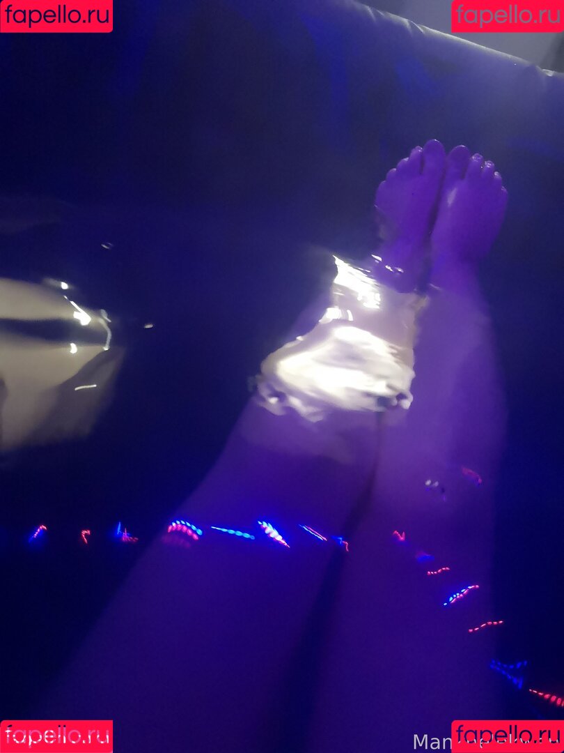 Mankhelekwen Onlyfans Photo Gallery 