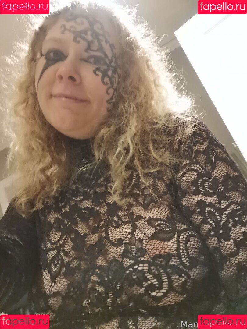 Mankhelekwen Onlyfans Photo Gallery 