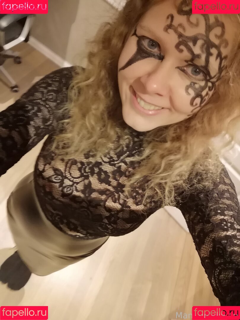 Mankhelekwen Onlyfans Photo Gallery 