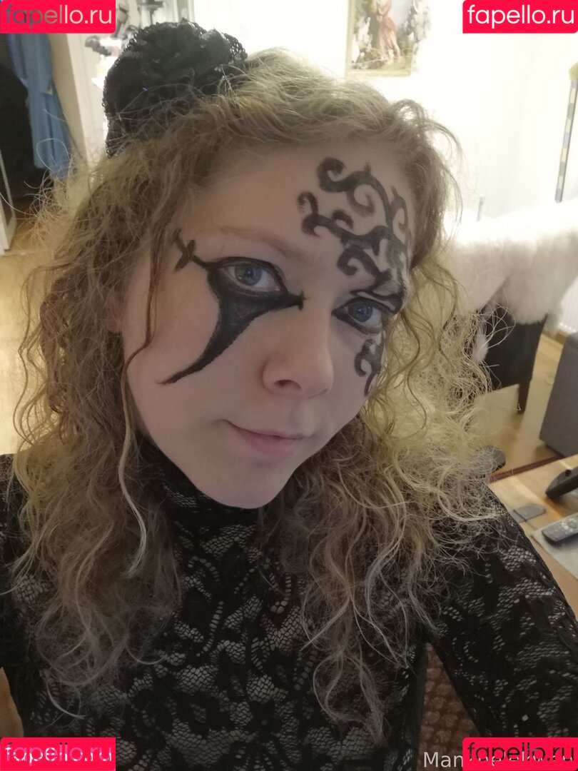 Mankhelekwen Onlyfans Photo Gallery 