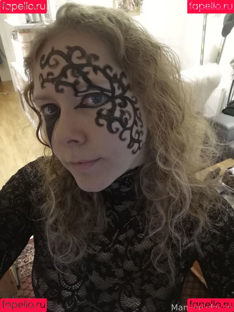 Mankhelekwen Onlyfans Photo Gallery 