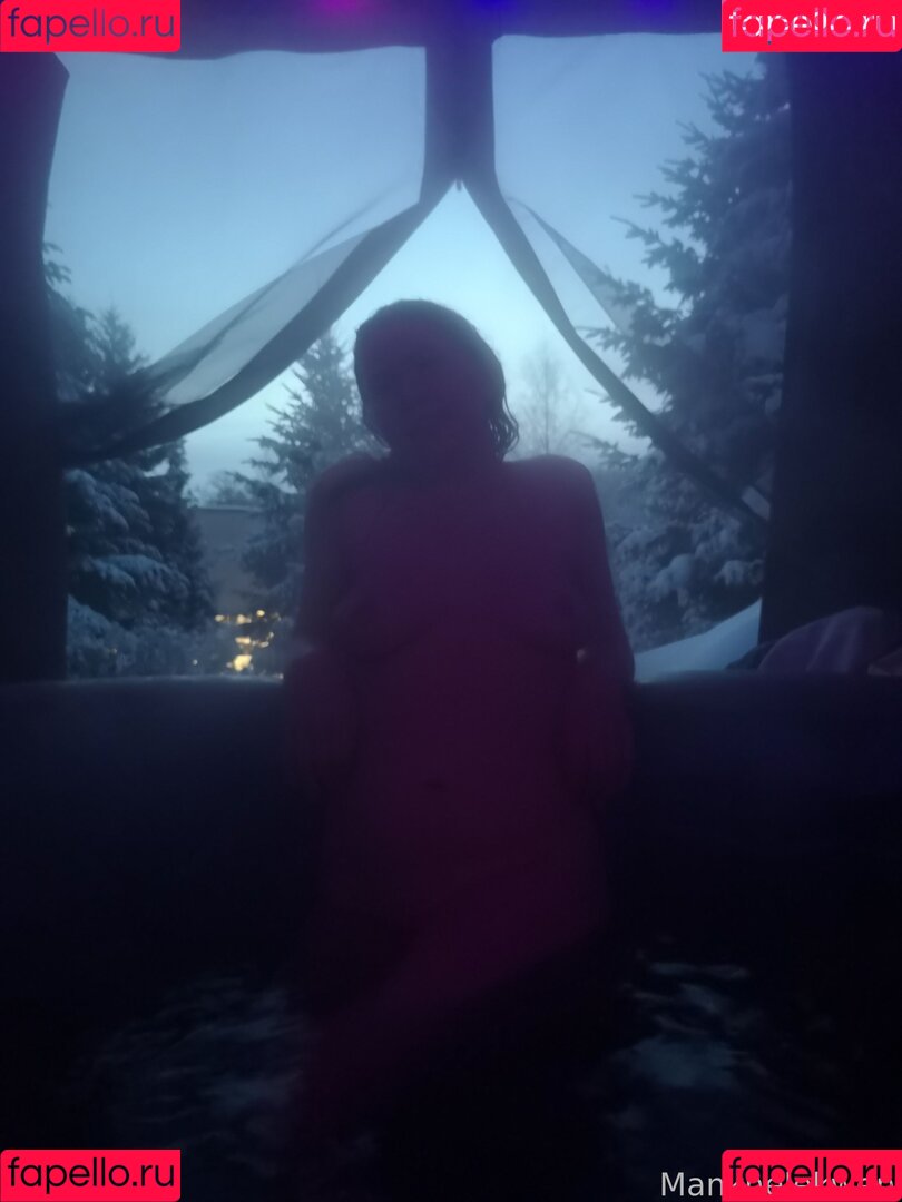 Mankhelekwen Onlyfans Photo Gallery 