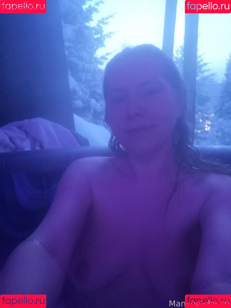 Mankhelekwen Onlyfans Photo Gallery 