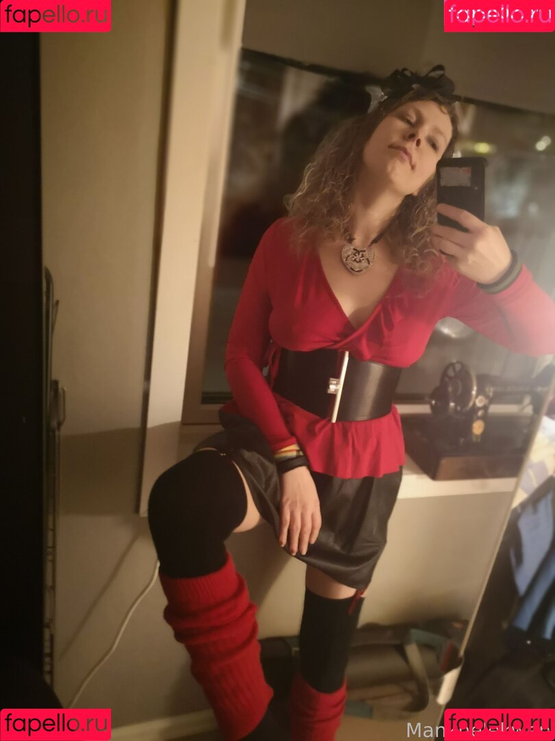 Mankhelekwen Onlyfans Photo Gallery 