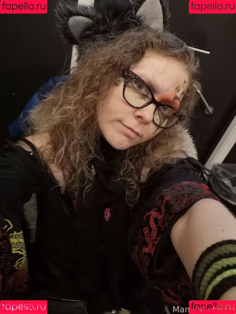 Mankhelekwen Onlyfans Photo Gallery 