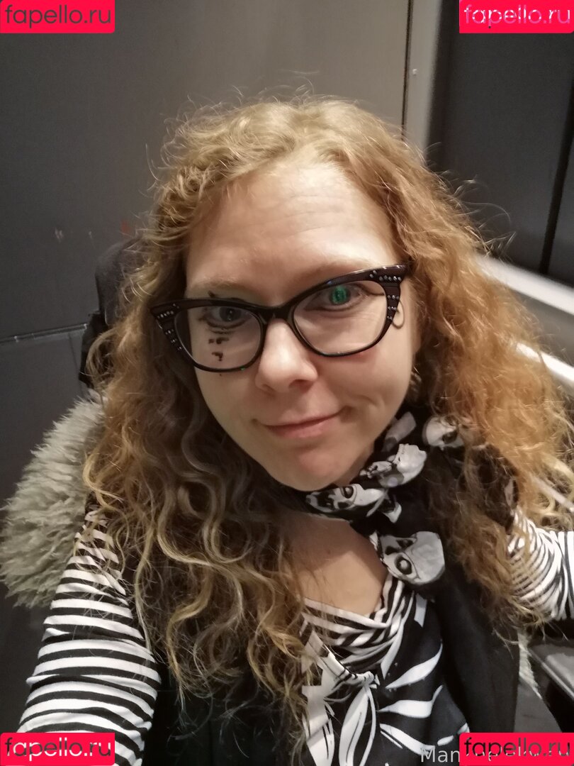 Mankhelekwen Onlyfans Photo Gallery 